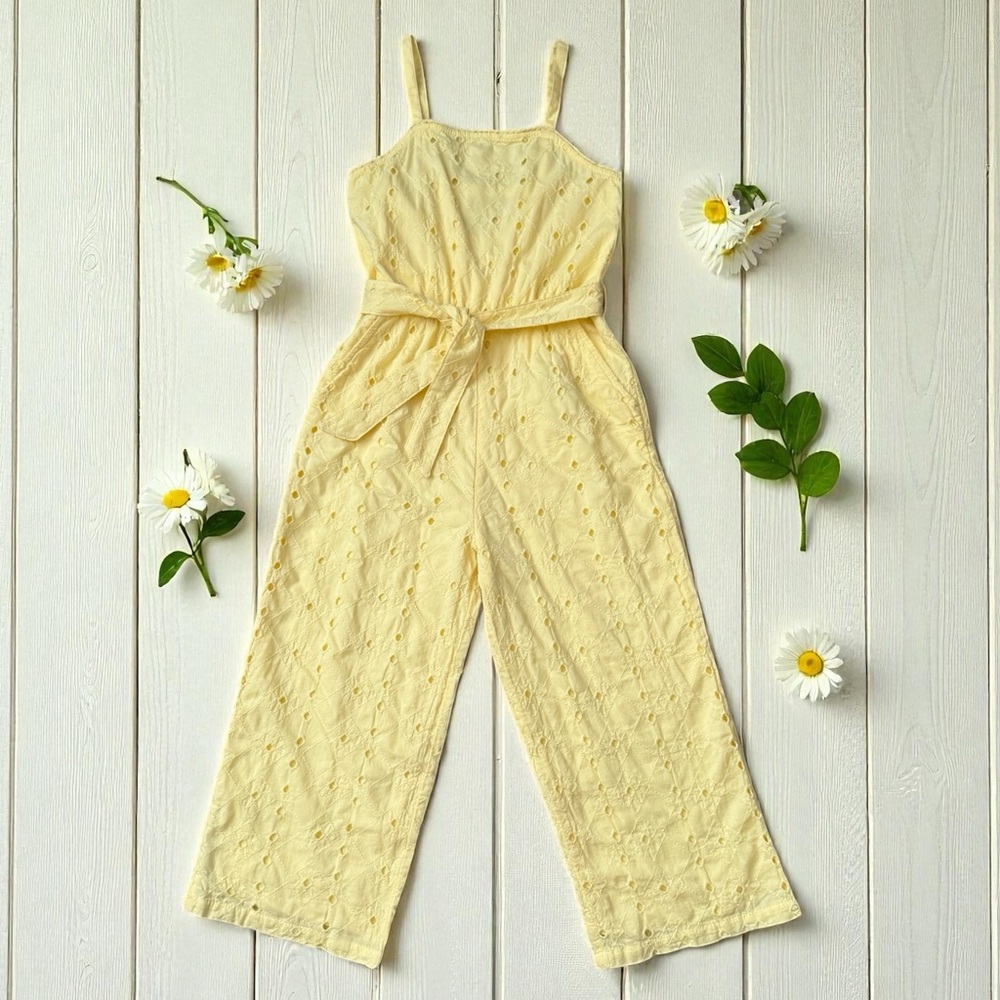 NWT Girl’s Eyelet Jumpsuit NWT